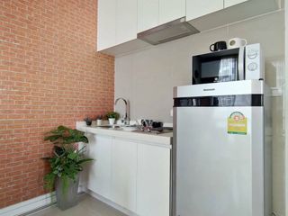 For sale 1 bed condo in Huai Khwang, Bangkok
