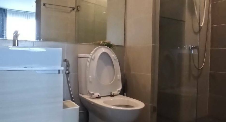 For sale 1 bed condo in Bang Na, Bangkok