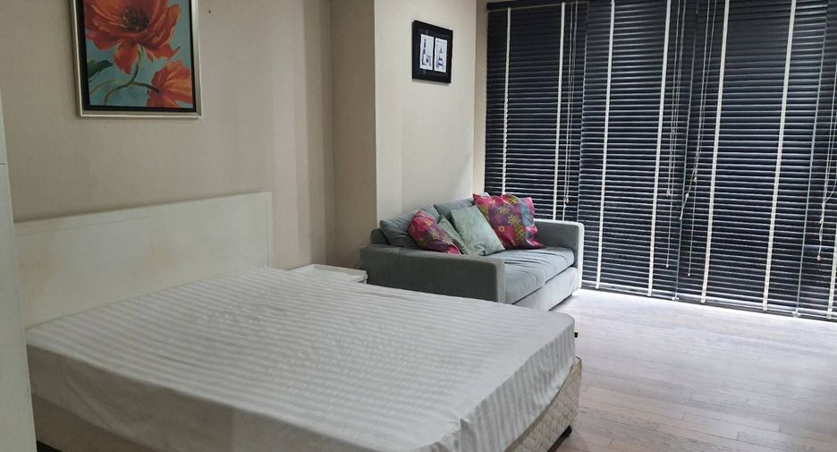 For sale スタジオ condo in Watthana, Bangkok