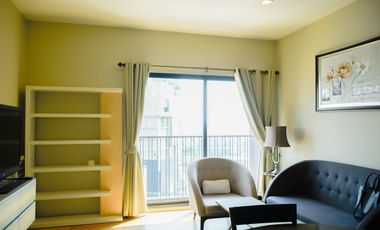 For sale 1 bed condo in Khlong Toei, Bangkok