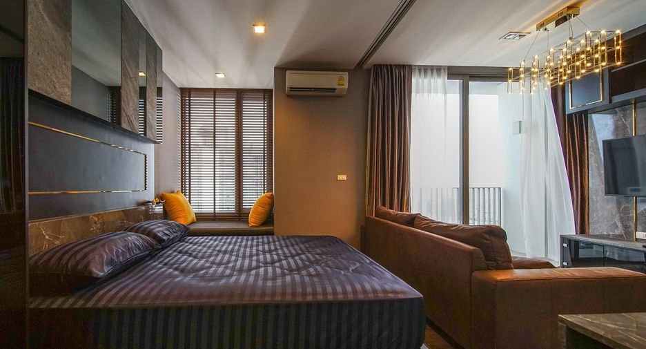 For sale 1 bed condo in Sathon, Bangkok