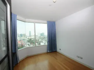 ขาย 3 ห้องนอน คอนโด ใน คลองสาน, กรุงเทพฯ