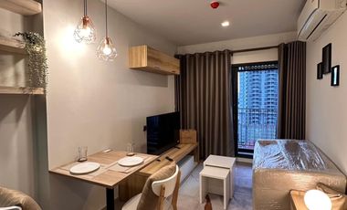 For rent 1 bed condo in Huai Khwang, Bangkok