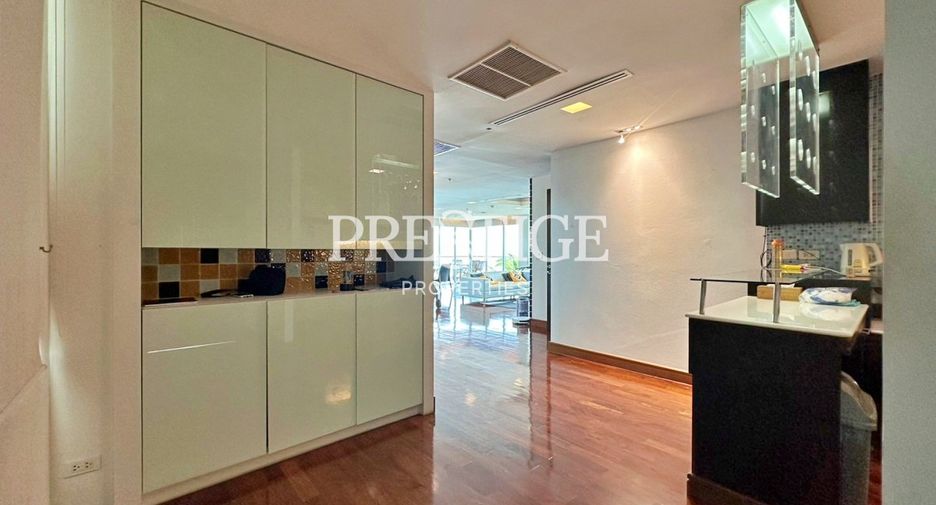 For sale and for rent 2 bedrooms condo in North Pattaya, Pattaya
