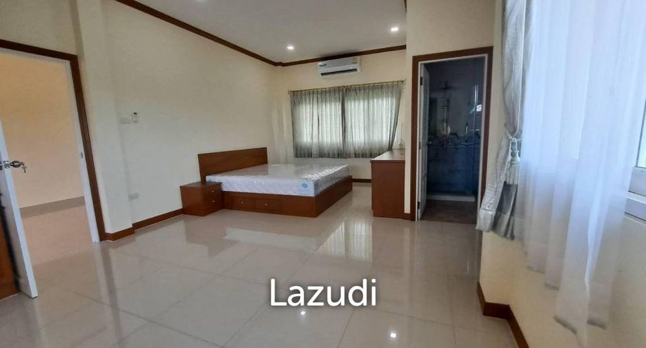 For rent 15 bed villa in Huay Yai, Pattaya