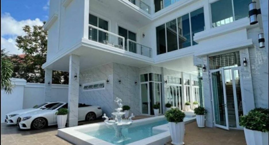For sale 6 Beds villa in South Pattaya, Pattaya