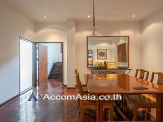 For rent そして for sale 3 Beds house in Sathon, Bangkok