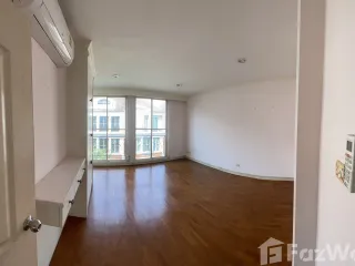 For rent 4 Beds townhouse in Watthana, Bangkok