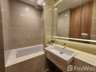 For rent 3 bed condo in Watthana, Bangkok