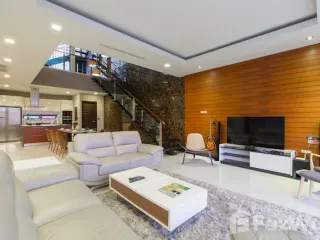 For sale 3 bed villa in Mueang Phuket, Phuket