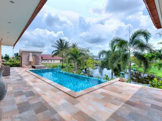 For sale 4 bed villa in Hua Hin, Prachuap Khiri Khan