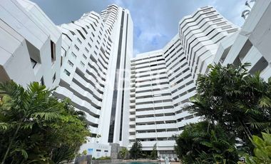 For rent and for sale 4 bedrooms condo in Jomtien, Pattaya
