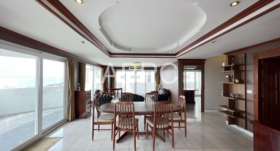 For rent and for sale 4 bedrooms condo in Jomtien, Pattaya