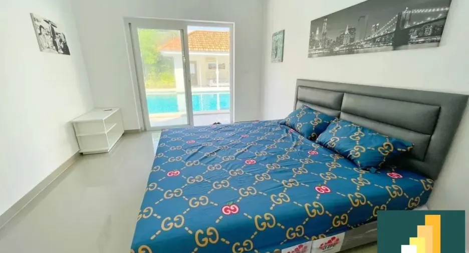 For rent and for sale 7 bedrooms house in Bang Lamung, Chonburi