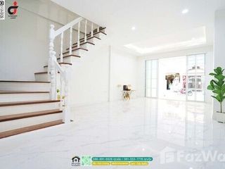 For sale 4 bed townhouse in Nong Khaem, Bangkok