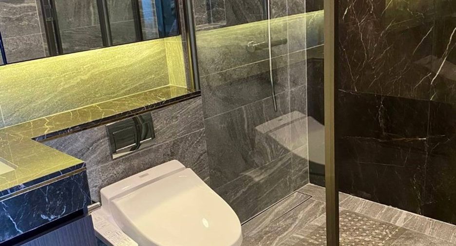 For rent 1 Beds condo in Khlong Toei, Bangkok