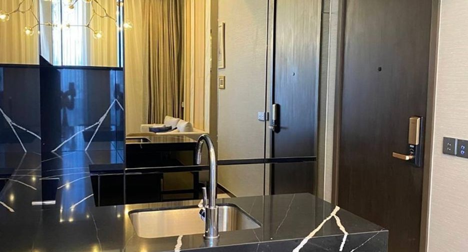 For rent 1 Beds condo in Khlong Toei, Bangkok