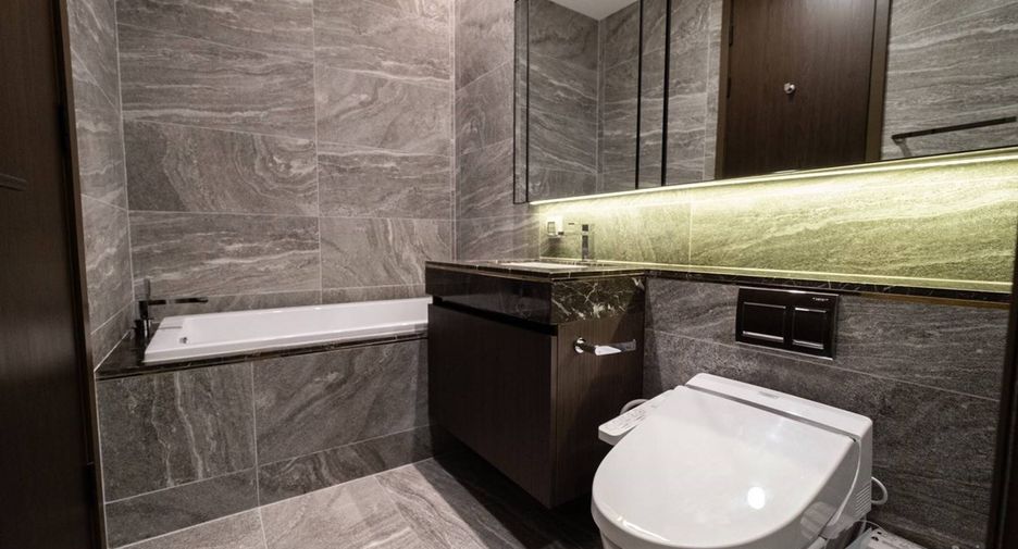 For rent 1 Beds condo in Khlong Toei, Bangkok