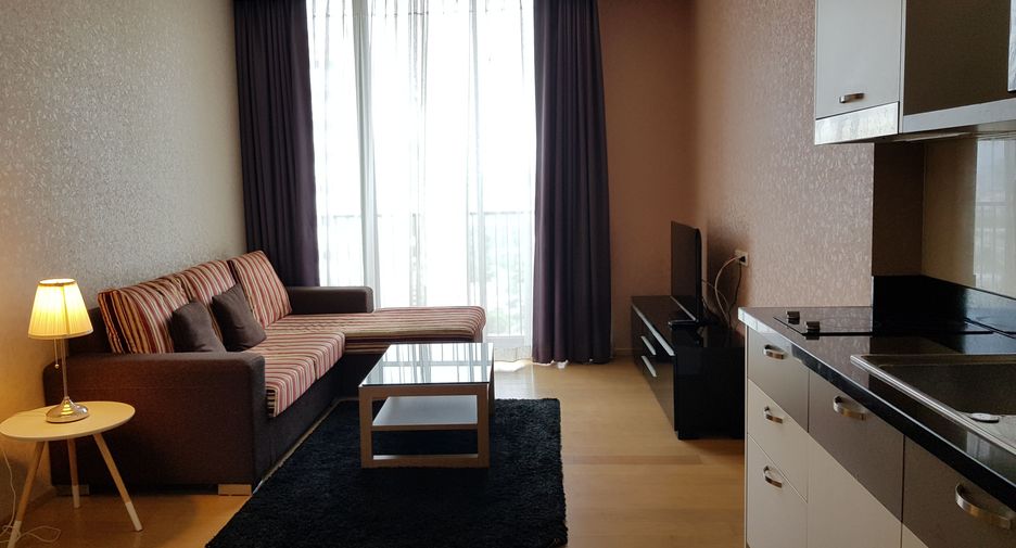 For rent 2 Beds condo in Phaya Thai, Bangkok