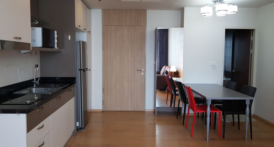 For rent 2 Beds condo in Phaya Thai, Bangkok