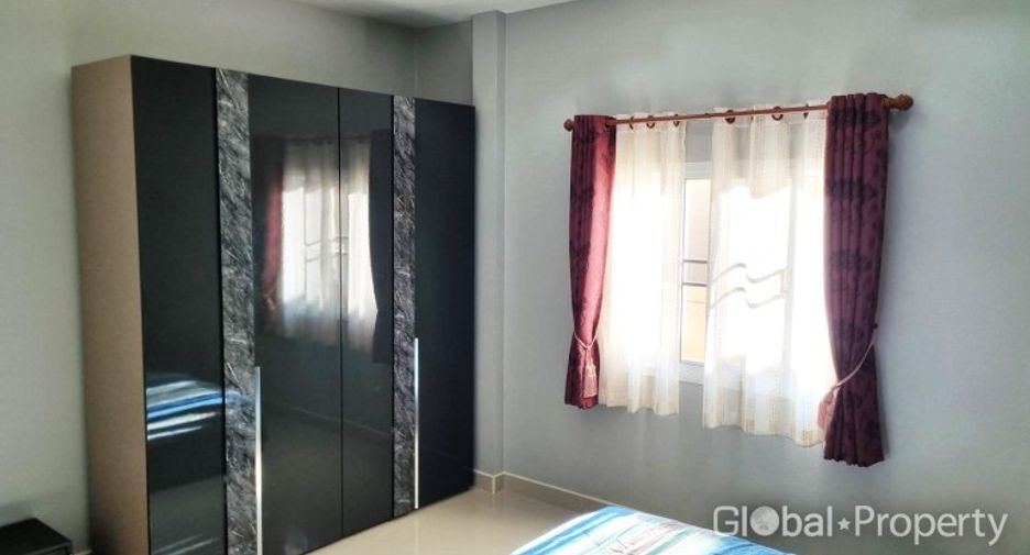 À vendre 2 chambres maison à East Pattaya, Pattaya