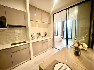 For sale 1 bed condo in Pathum Wan, Bangkok