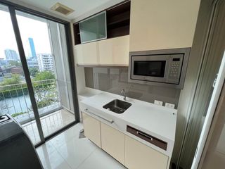 For rent and for sale 1 bed house in Phra Khanong, Bangkok