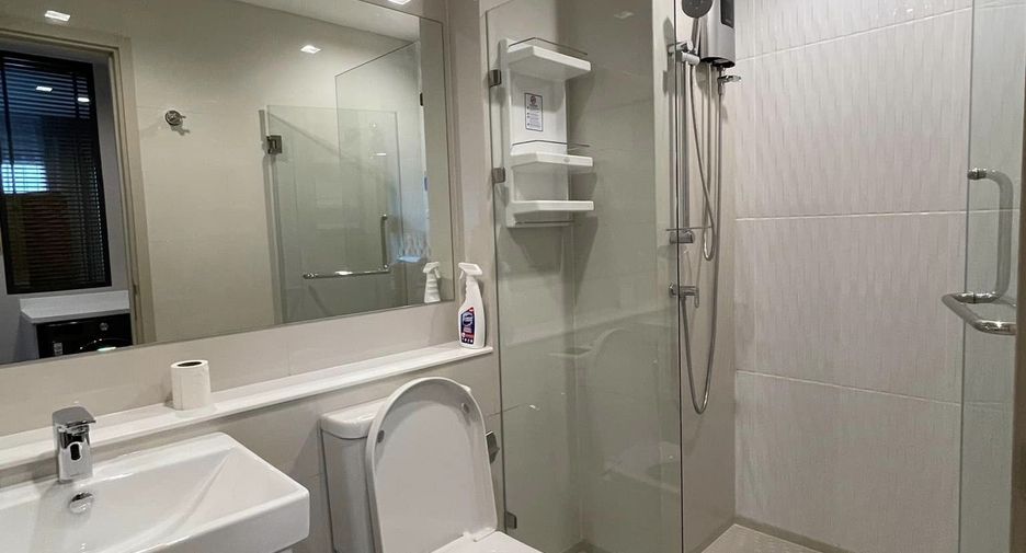 For sale 1 bed condo in Pathum Wan, Bangkok