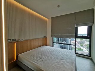For sale 1 bed house in Khlong Toei, Bangkok