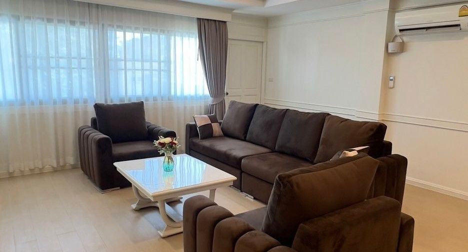 For rent 3 Beds apartment in Khlong Toei, Bangkok