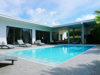 For rent 3 bed villa in Mueang Phuket, Phuket