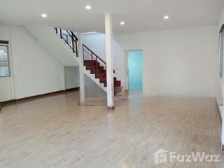 For rent 3 bed house in Lak Si, Bangkok