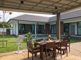 For rent 4 Beds villa in Phra Pradaeng, Samut Prakan