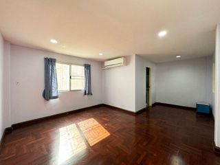 For sale そして for rent 1 Beds townhouse in Suan Luang, Bangkok