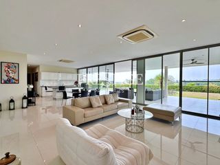 For sale 3 bed house in Bang Saray, Pattaya