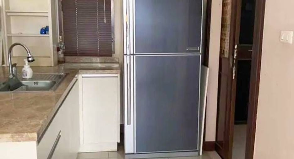 For rent 4 bed house in Pak Kret, Nonthaburi
