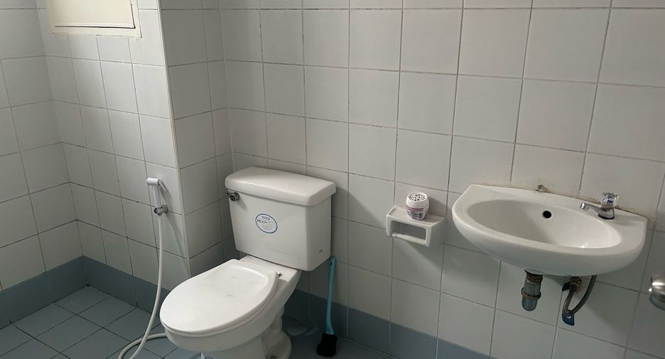 For rent studio condo in Mueang Khon Kaen, Khon Kaen