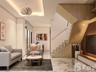 For sale 4 Beds house in Huai Khwang, Bangkok