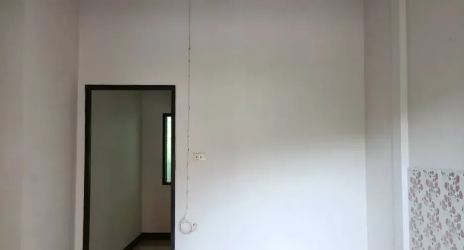 For sale 2 bed townhouse in Thung Song, Nakhon Si Thammarat