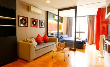 For rent 1 bed condo in Khlong Toei, Bangkok