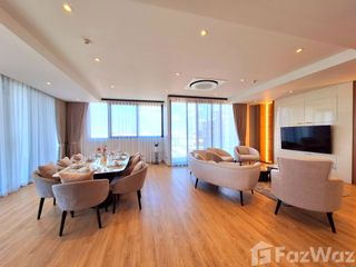 For rent 3 bed condo in Mueang Samut Prakan, Samut Prakan