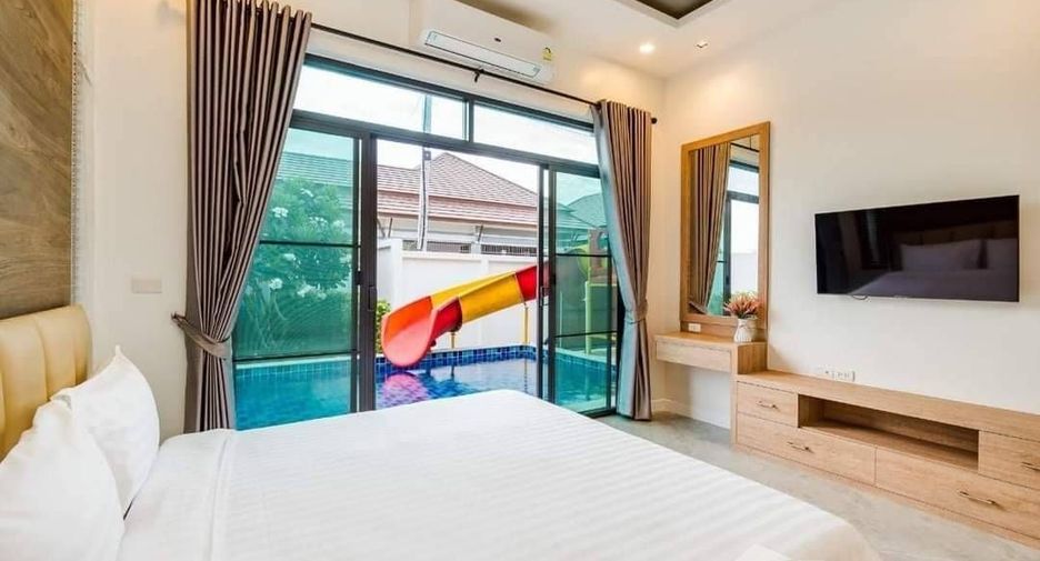 For rent 3 Beds villa in Cha Am, Phetchaburi