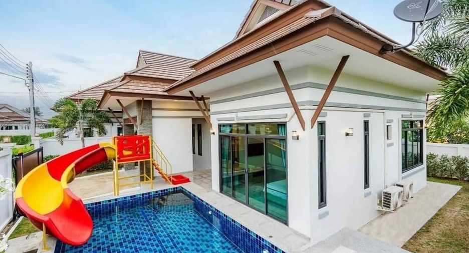 For rent 3 Beds villa in Cha Am, Phetchaburi
