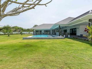 For sale 4 bed villa in Pran Buri, Prachuap Khiri Khan