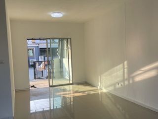 For sale 3 bed townhouse in Wang Noi, Phra Nakhon Si Ayutthaya