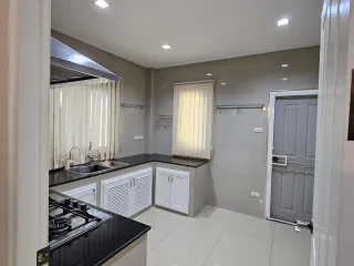 For sale 3 bed house in Mueang Phitsanulok, Phitsanulok