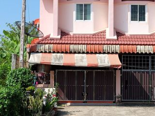For sale 2 bed townhouse in Bang Klam, Songkhla
