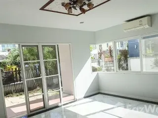 For sale 4 bed house in Mueang Nakhon Si Thammarat, Nakhon Si Thammarat