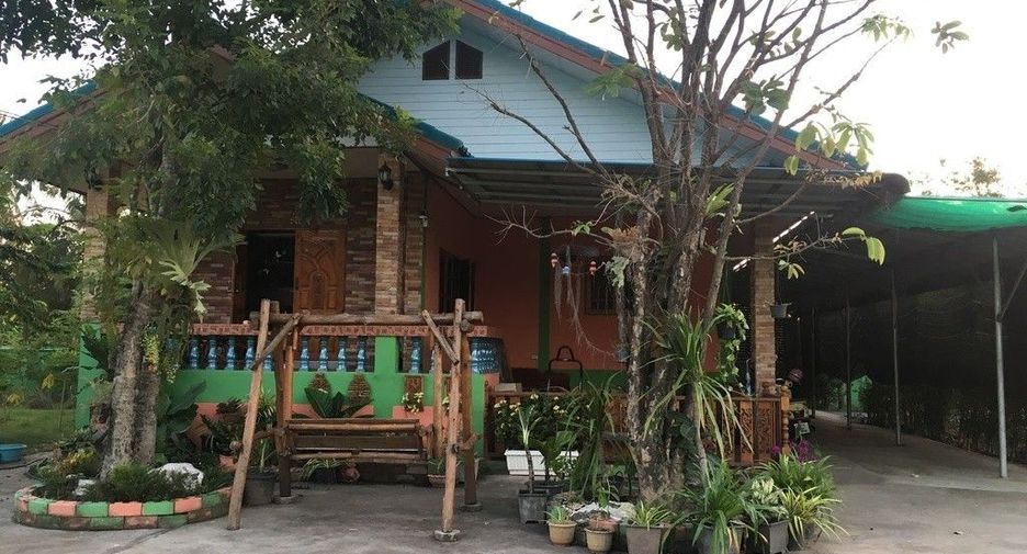 For sale 3 bed house in Mueang Uttaradit, Uttaradit