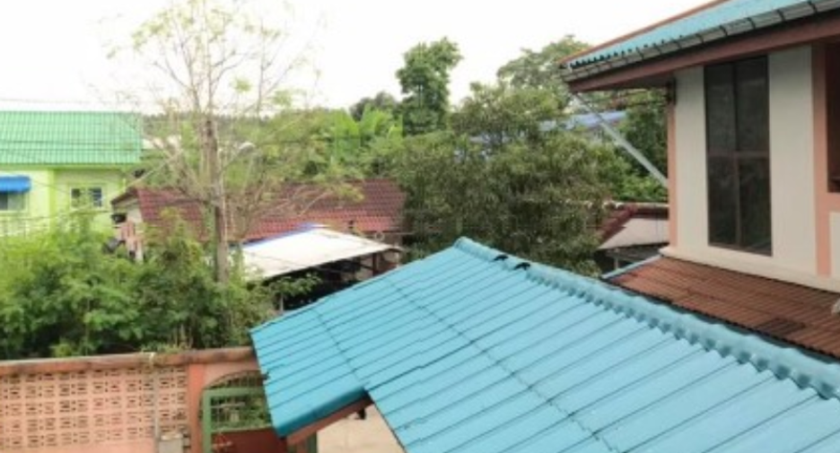 For sale 9 bed house in Mueang Chachoengsao, Chachoengsao
